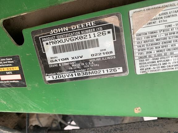 Image of John Deere Gator XUV 620i equipment image 4