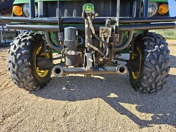 Image of John Deere Gator XUV 620i equipment image 3