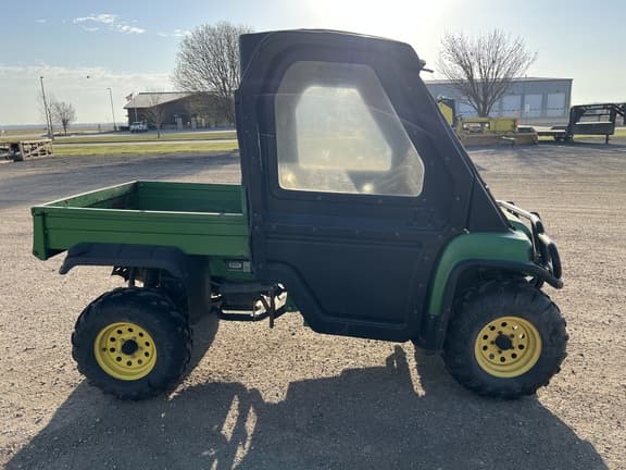 Image of John Deere Gator XUV 620i equipment image 3