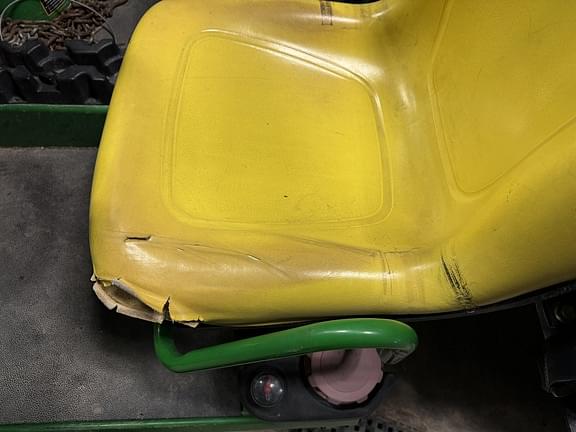 Image of John Deere XUV 850D equipment image 1