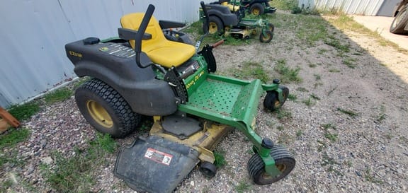 Main image John Deere Z425