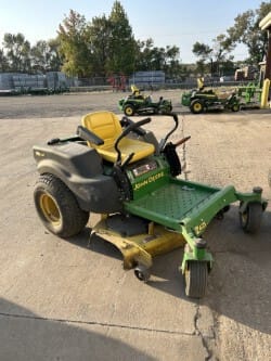 Main image John Deere Z425