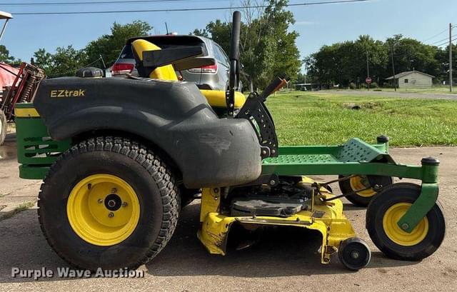 Image of John Deere Z425 equipment image 3