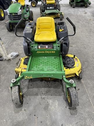 Image of John Deere Z425 equipment image 1
