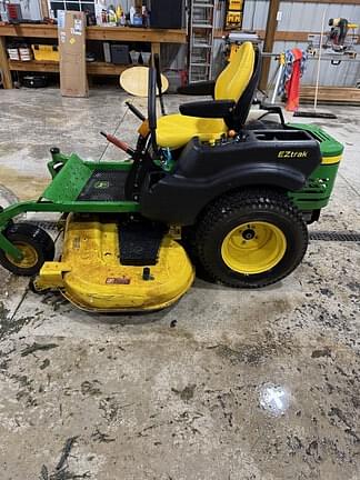 Image of John Deere Z465 equipment image 2