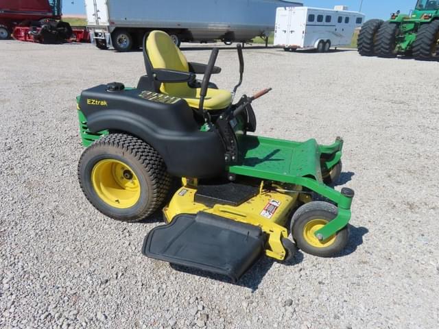 Image of John Deere Z465 equipment image 4