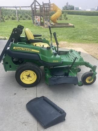 Main image John Deere Z520A