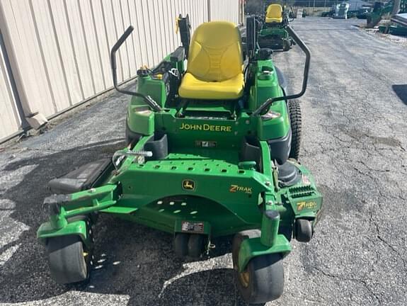 Image of John Deere Z810A equipment image 2