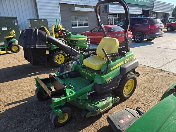 Image of John Deere Z810A Primary image