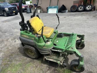 Image of John Deere Z810A Image 1