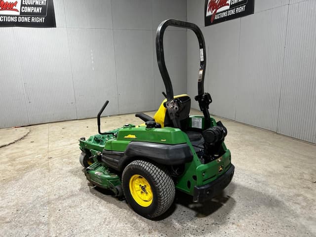 Image of John Deere Z810A equipment image 2