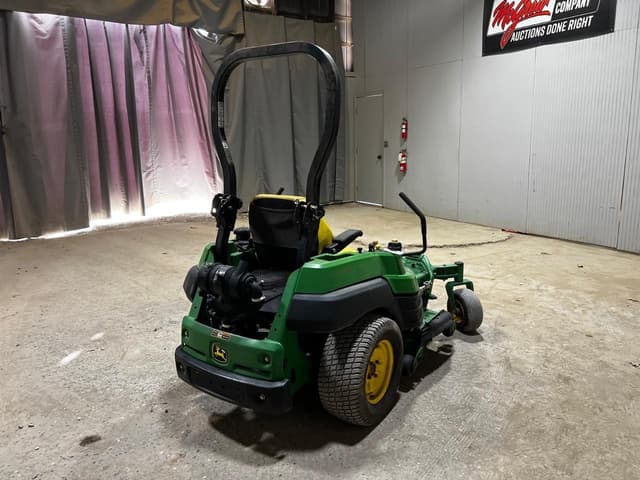 Image of John Deere Z810A equipment image 4