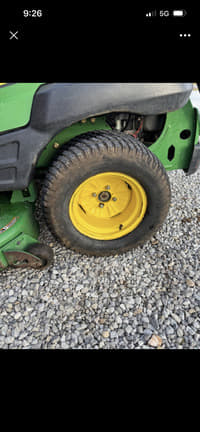 Image of John Deere Z820A equipment image 4