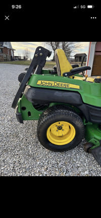 2008 John Deere Z820A Equipment Image0