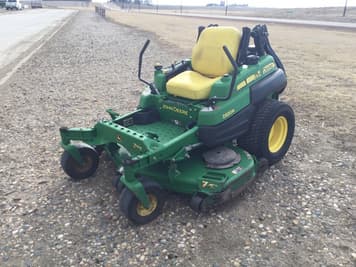 Main image John Deere Z820A