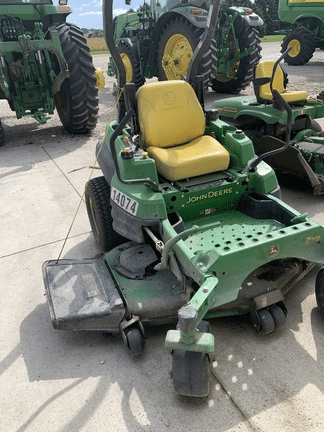 Main image John Deere Z820A