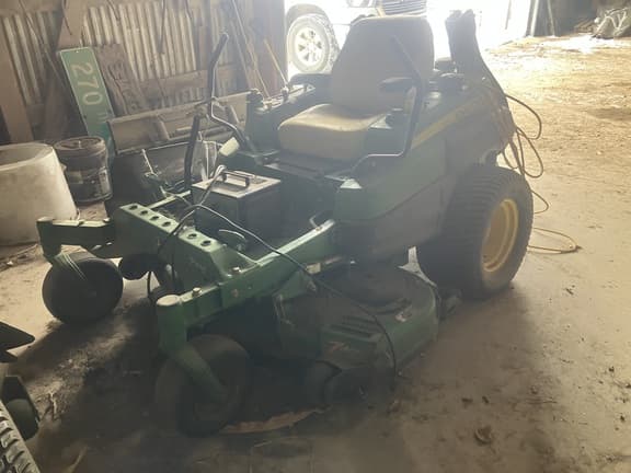 Image of John Deere Z820A Primary image