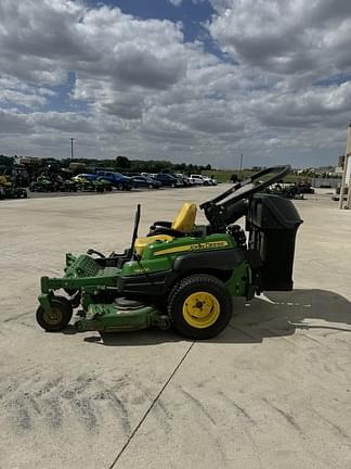 Image of John Deere Z820A equipment image 3