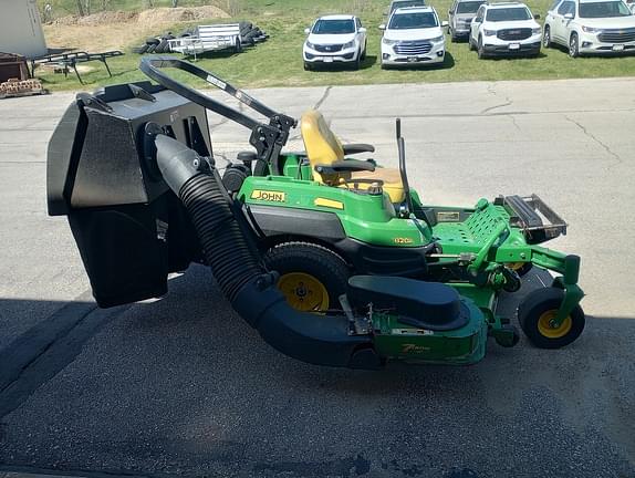 Image of John Deere Z820A equipment image 4