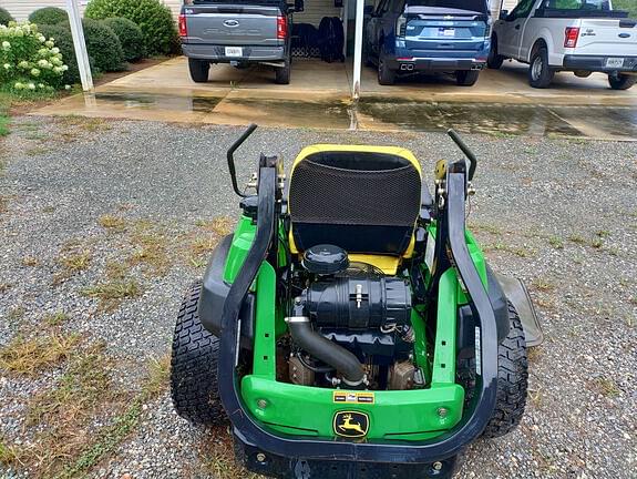 Image of John Deere Z820A equipment image 4