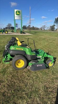 Main image John Deere Z830A