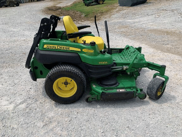 Main image John Deere Z830A
