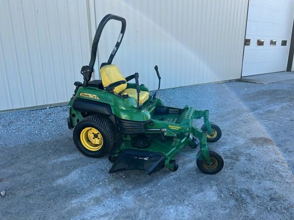 2008 John Deere Z840A Equipment Image0