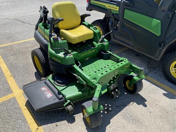Image of John Deere Z840A equipment image 3