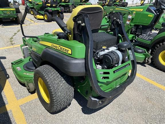 Image of John Deere Z840A equipment image 1