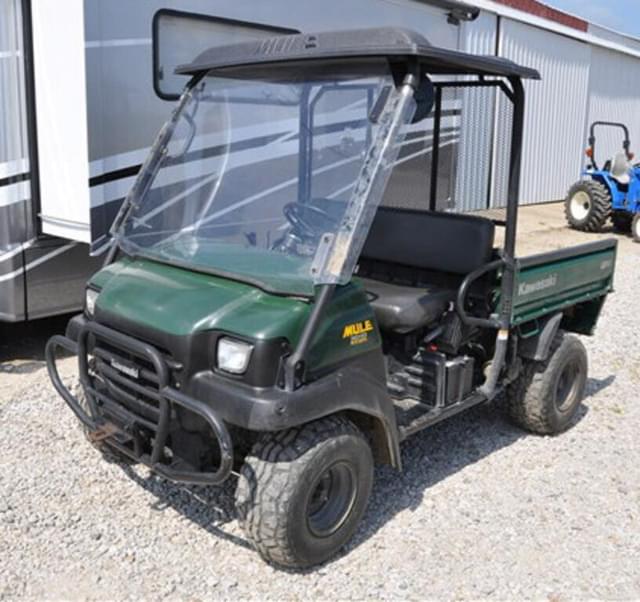 Image of Kawasaki Mule 3010 equipment image 1