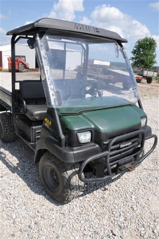 Image of Kawasaki Mule 3010 equipment image 2