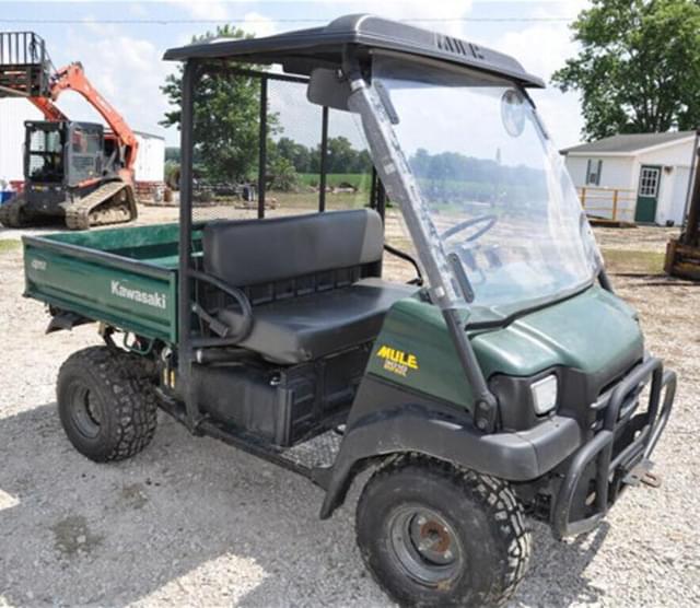 Image of Kawasaki Mule 3010 equipment image 3