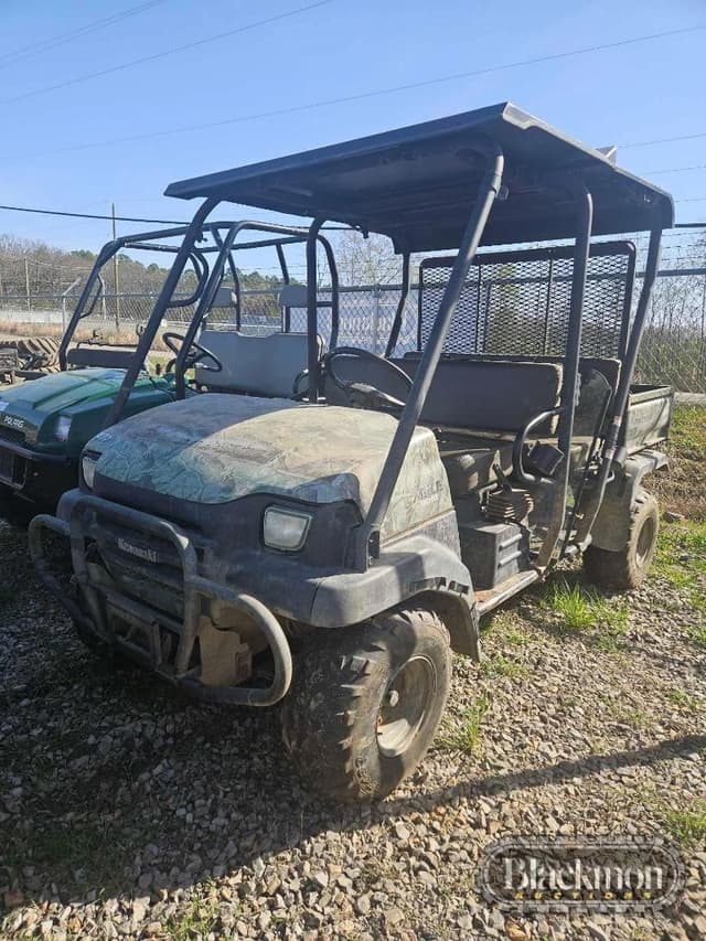 Image of Kawasaki Mule 3010 equipment image 1