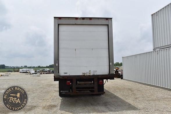 Image of Kenworth T300 equipment image 4