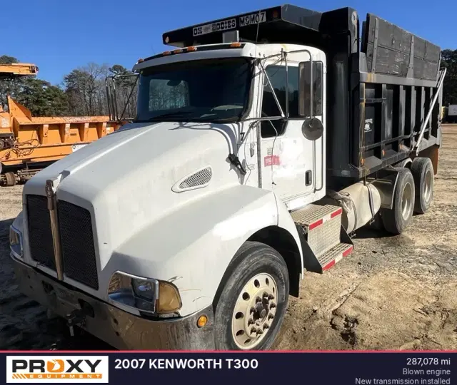 Image of Kenworth T300 equipment image 2