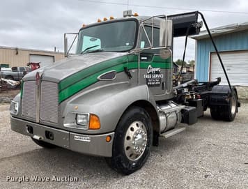 Main image Kenworth T300