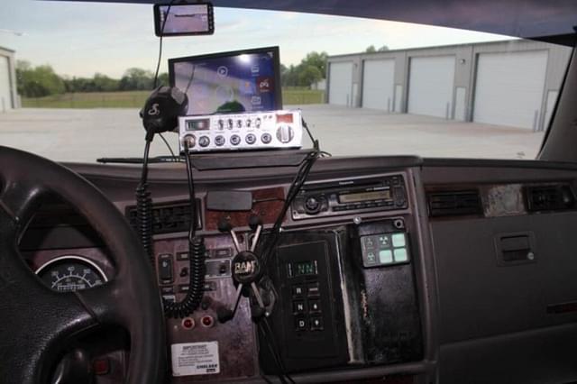 Thumbnail image Kenworth T300 13