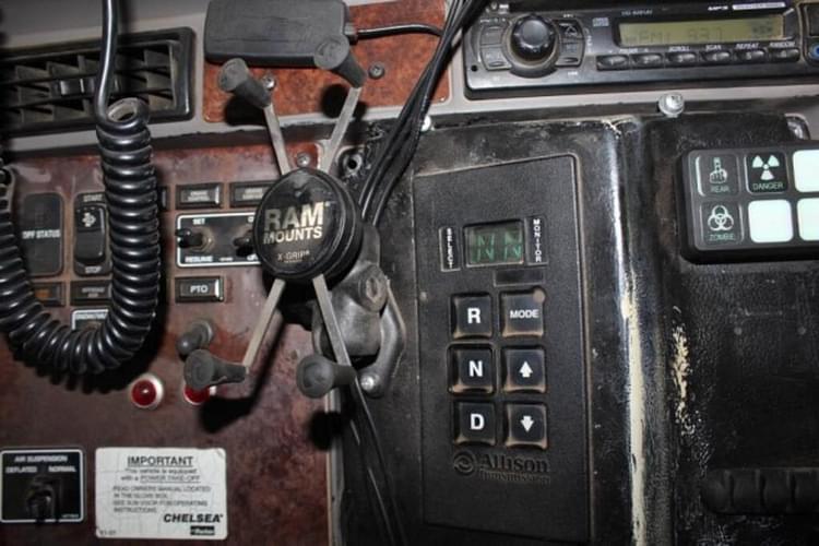 Main image Kenworth T300 15