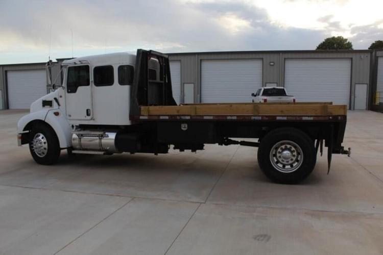 Main image Kenworth T300 20