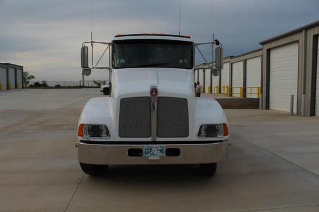 Thumbnail image Kenworth T300 22