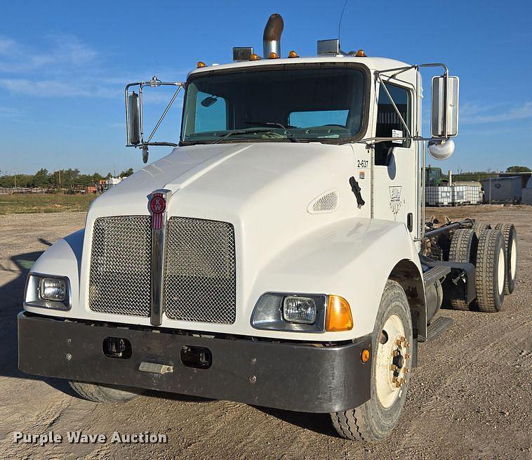 Image of Kenworth T300 Primary image