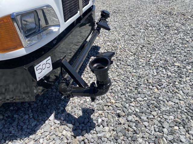 Image of Kenworth T300 equipment image 4