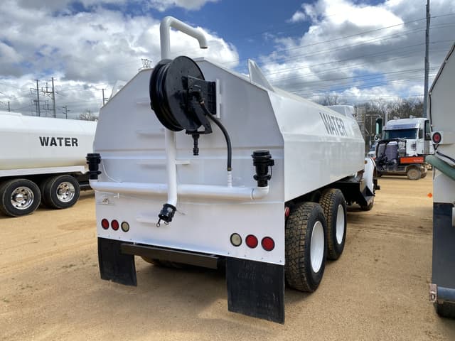 Image of Kenworth T300 equipment image 2