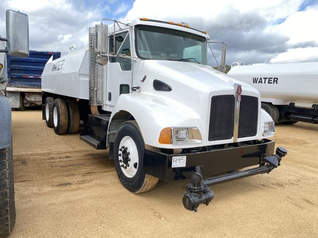 Image of Kenworth T300 equipment image 3