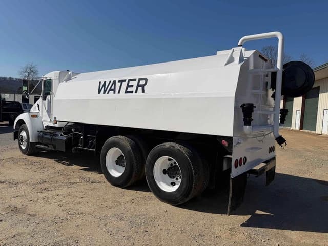 Image of Kenworth T300 equipment image 2