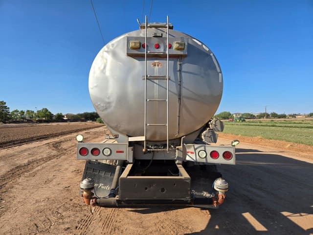 Image of Kenworth T800 equipment image 3