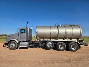 2008 Kenworth T800 Image