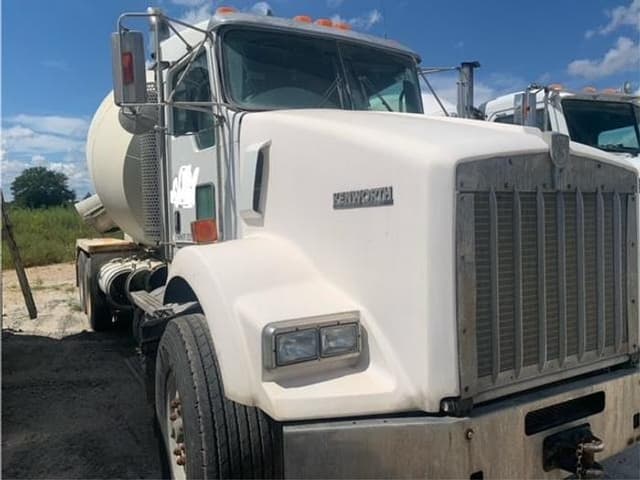 Image of Kenworth T800 equipment image 2