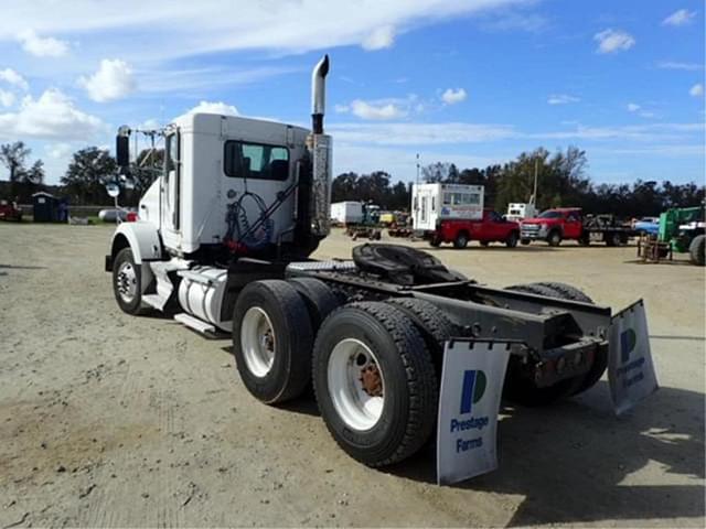 Image of Kenworth T800 equipment image 3