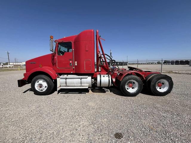 Image of Kenworth T800 equipment image 4